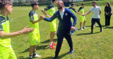 Italijanska ambasada i Inter kampus u poseti Srebrenici