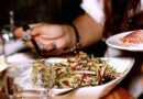 Zašto stres pojačava apetit i kako vratiti kontrolu