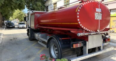 U centru postavljena cisterna sa pijaćom vodom